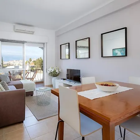 Apartment Eli Flat Just Few Steps From The Strip In Albufeira